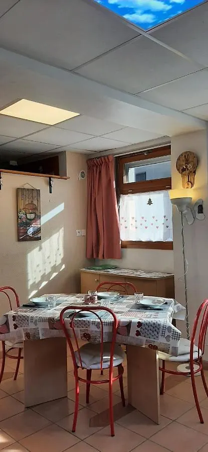 L'Aigle Royal Apartment Vaujany 0*,